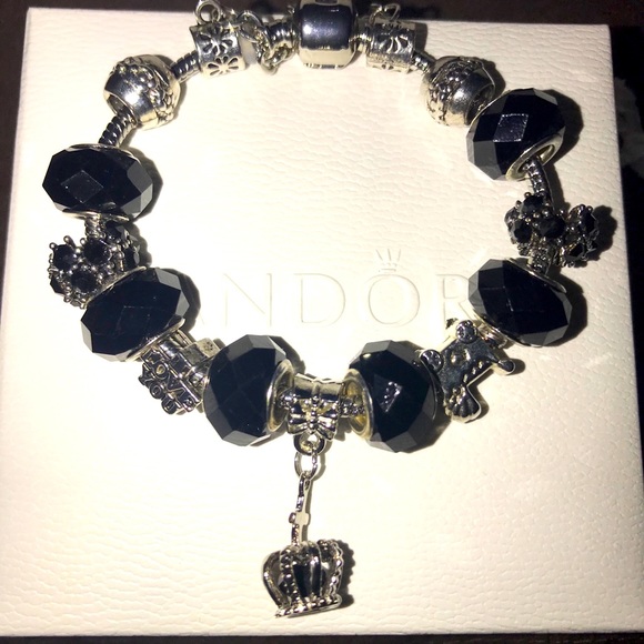 Vintage/Retired Pandora Bracelet Black Crystal and sterling! - Picture 1 of 12